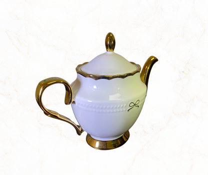 Elegant White Porcelain Teapot with Gold Trim ✨