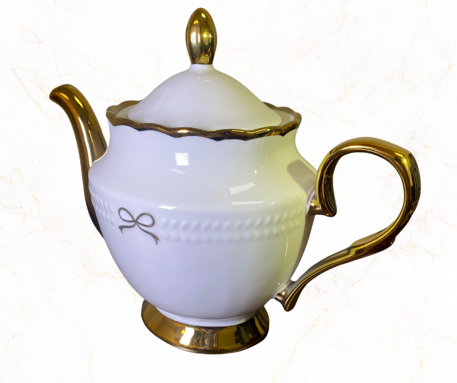 Elegant White Porcelain Teapot with Gold Trim ✨